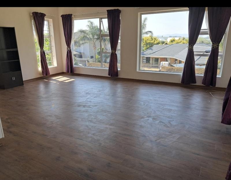 3 Bedroom Property for Sale in Vierlanden Western Cape